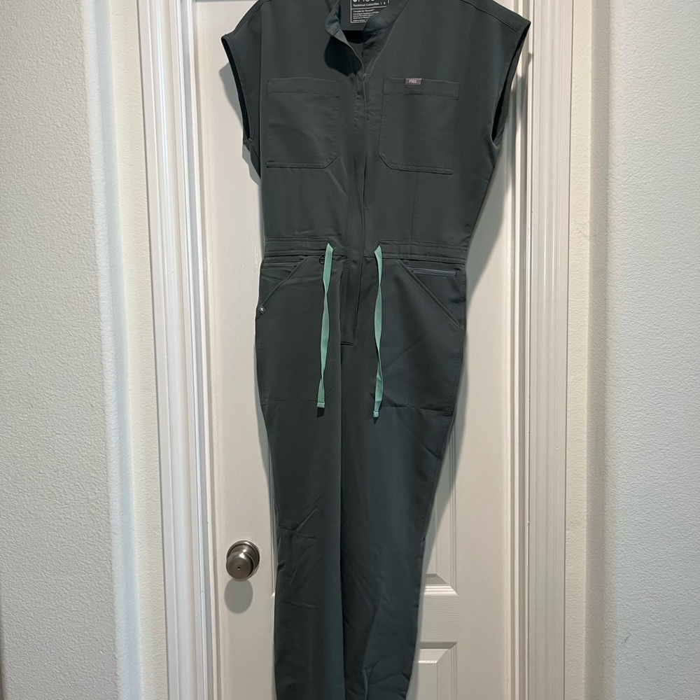 FIGS small Rafaela jumpsuit in bonsai
